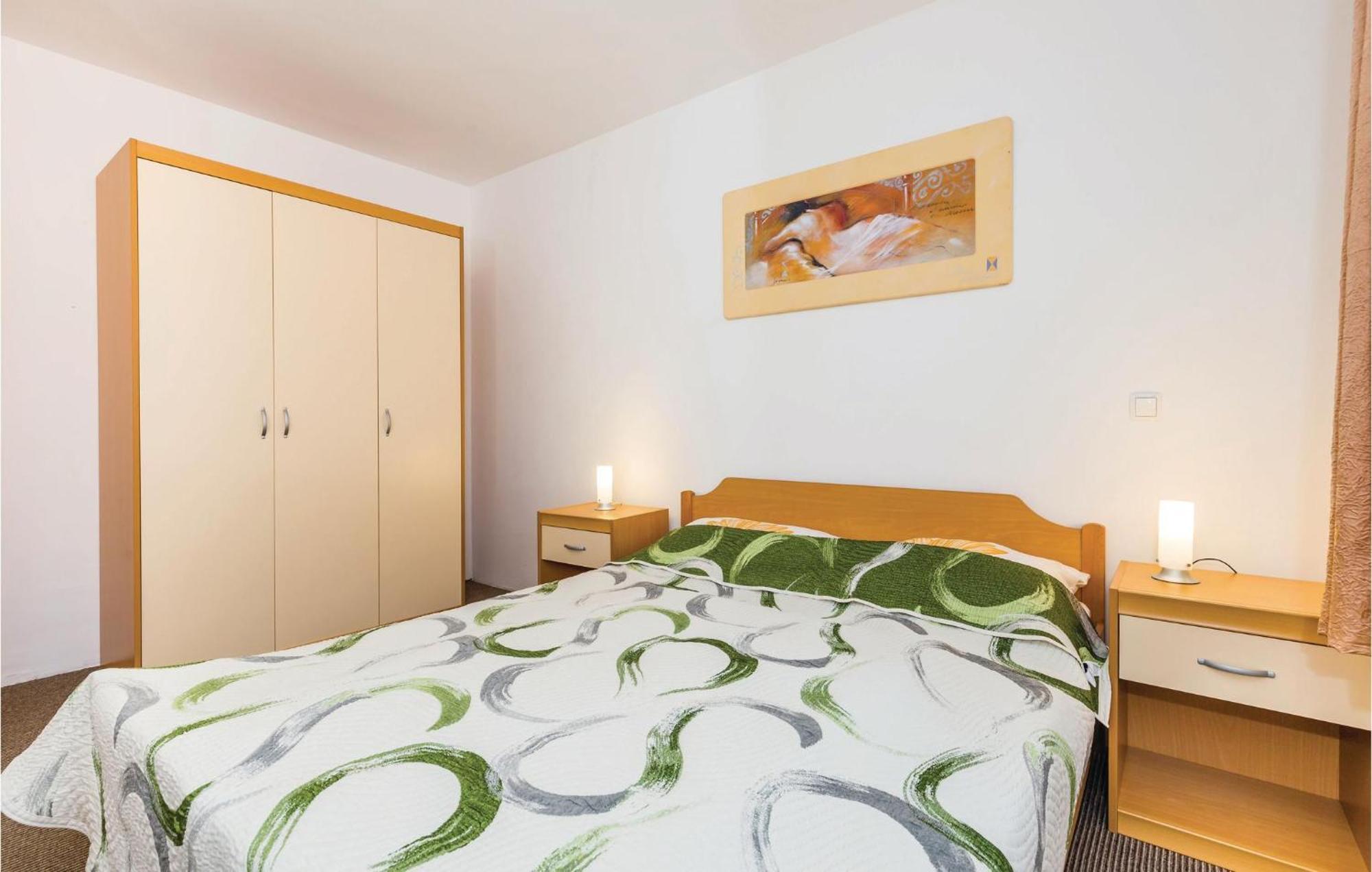 Stunning Apartment In Moscenicka Draga Exterior photo